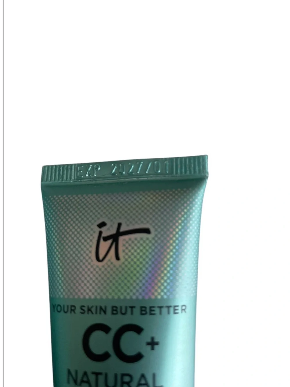 It Cosmetics LIGHT COOL Your Skin But Better 1.08 fl Oz CC+Natural Matte Cream